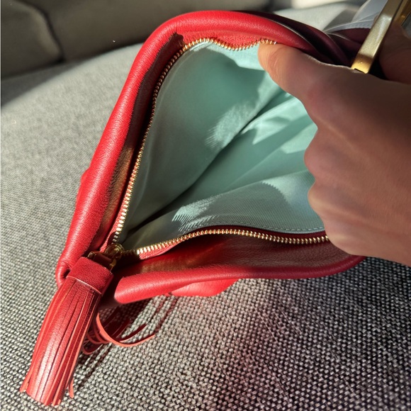 THE VOLON WINE/WHITE GABI HANDBAG - Picture 6 of 13